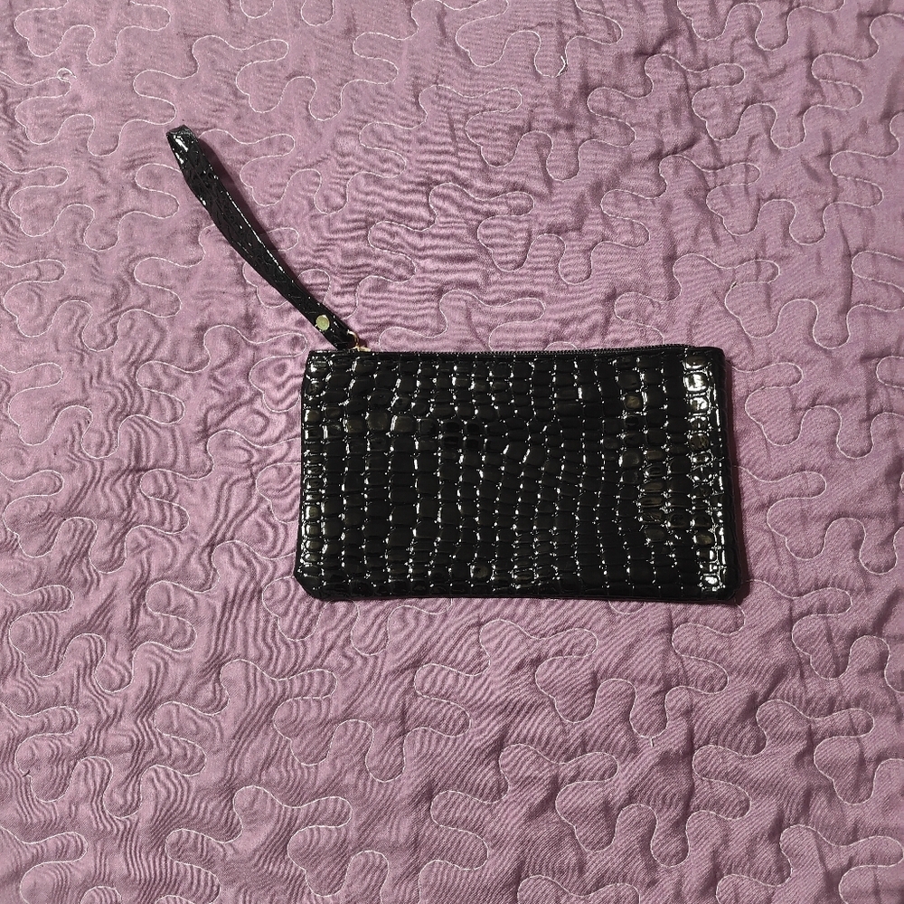 Black Crocodile Wristlet Clutch - Picture 4 of 5